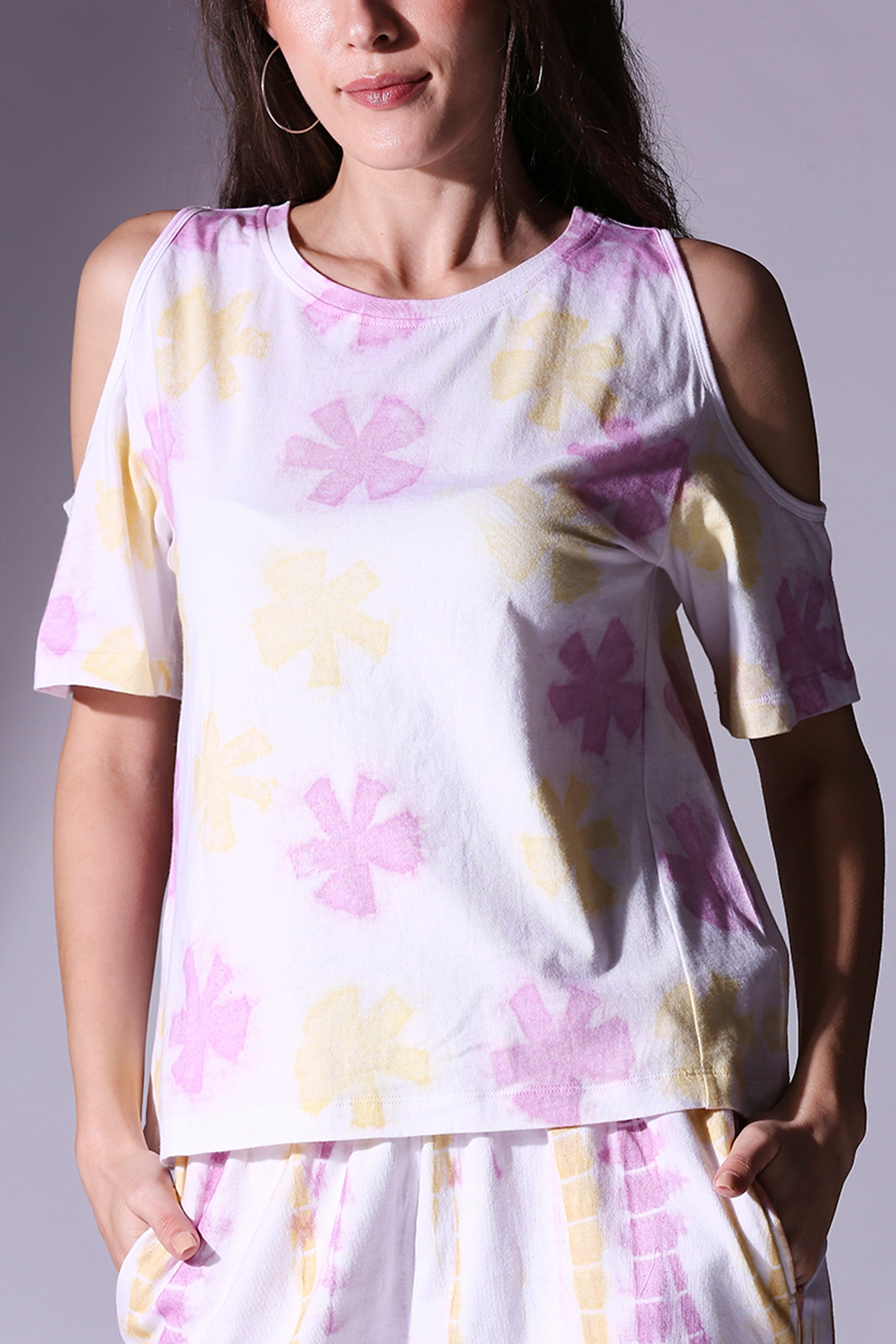Cold Shoulder Tee + Joggers - AW21