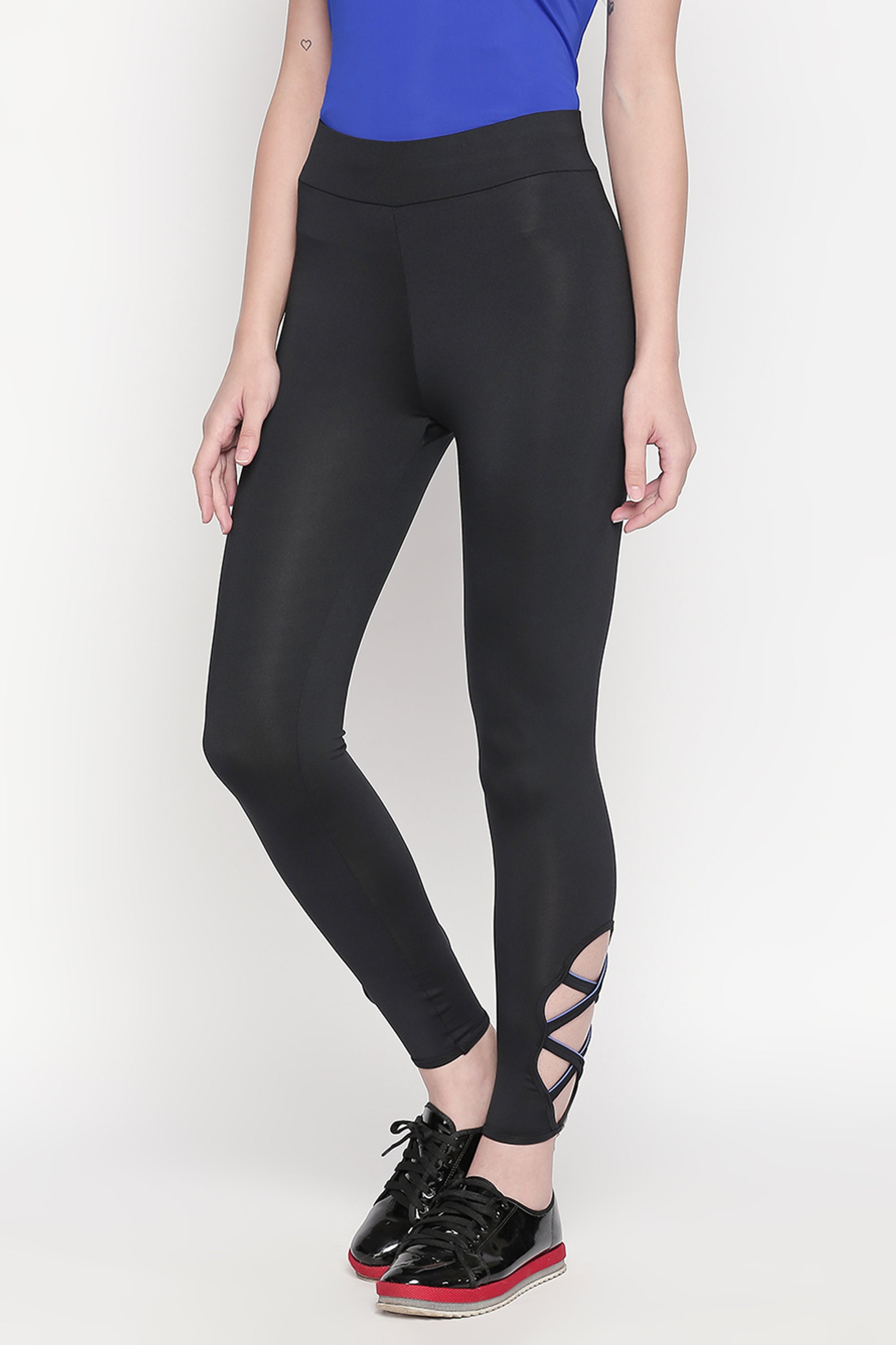 Tuna London Black Color Tight Fit Women’s Leggings