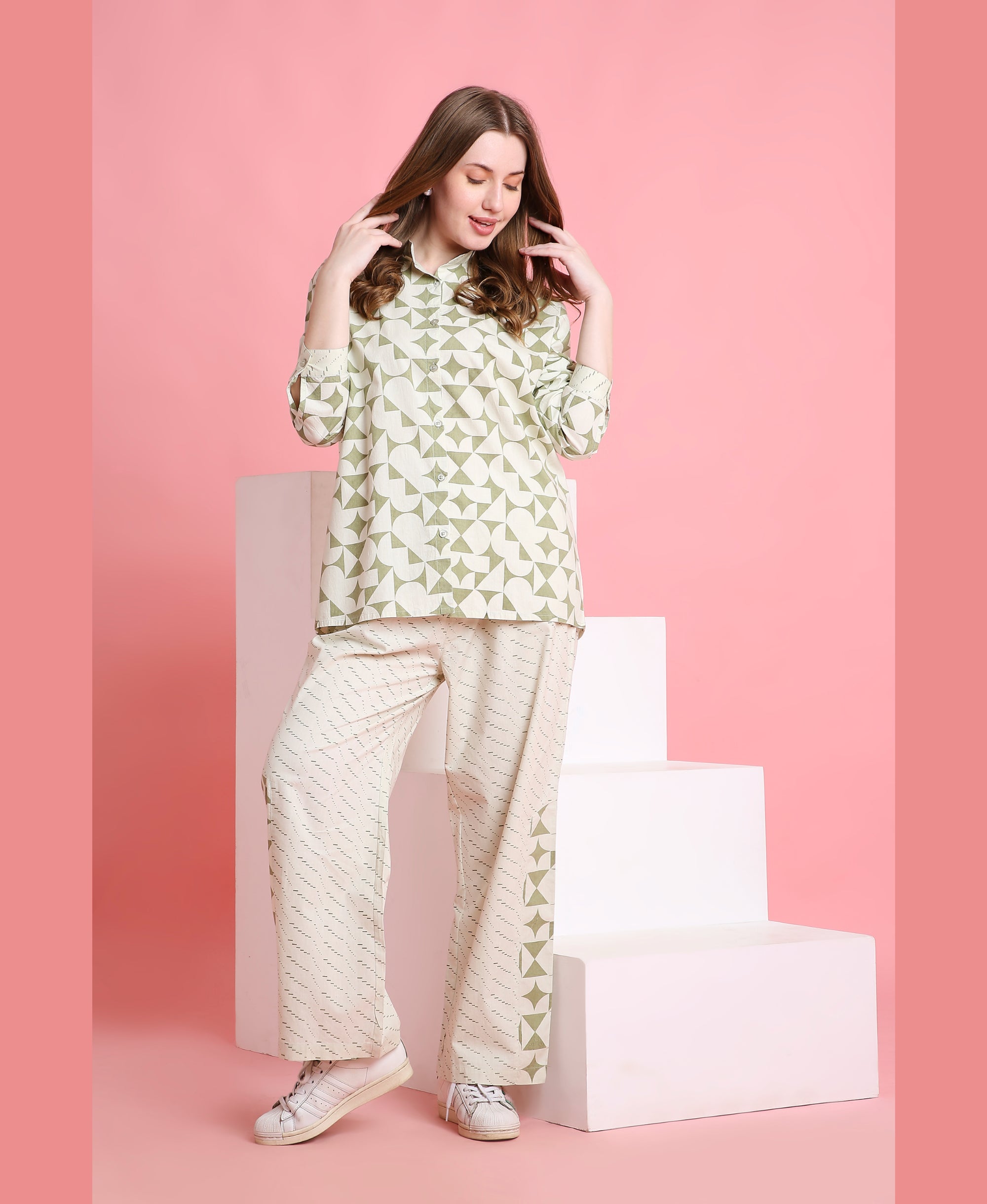Olive Cubes Print Lounge Set